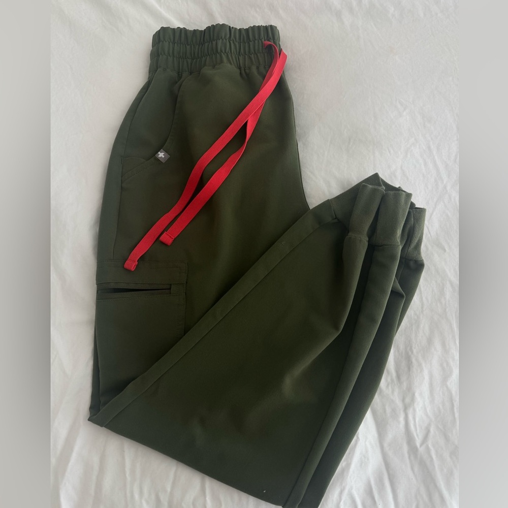 Figs joggers - Olive